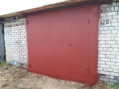 Распашные ворота с калиткой